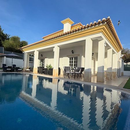 Villa Bonita Guesthouse Albufeira Old Town Екстер'єр фото