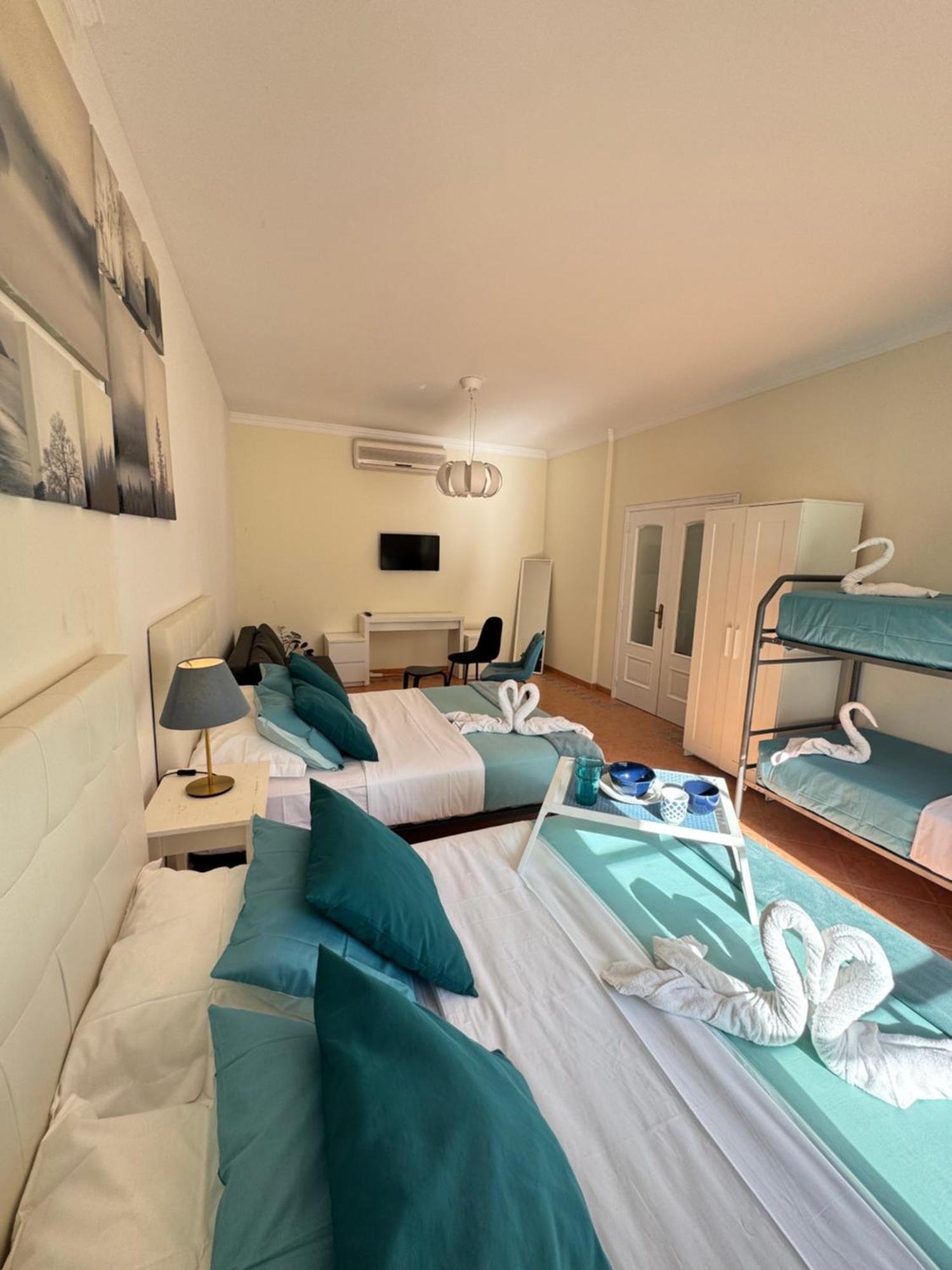 Villa Bonita Guesthouse Albufeira Old Town Екстер'єр фото